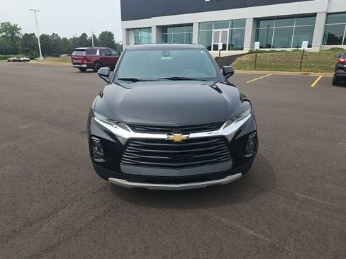 Used 2022 Chevrolet Blazer LT AWD/4WD image 2