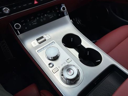 New 2026 Genesis GV70 3.5T Sport Advanced AWD/4WD image 21