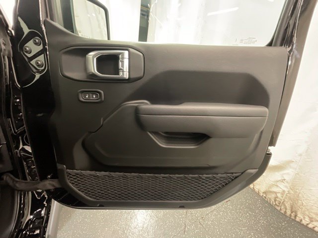 New 2026 Jeep Gladiator Mojave AWD/4WD image 22