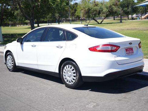 Used 2013 Ford Fusion S FWD image 6