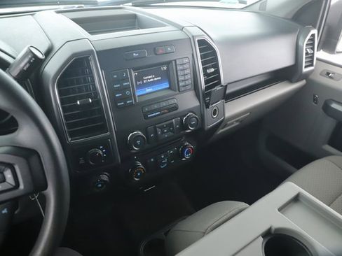 Used 2017 Ford F150 XLT w/ Trailer Tow Package image 24