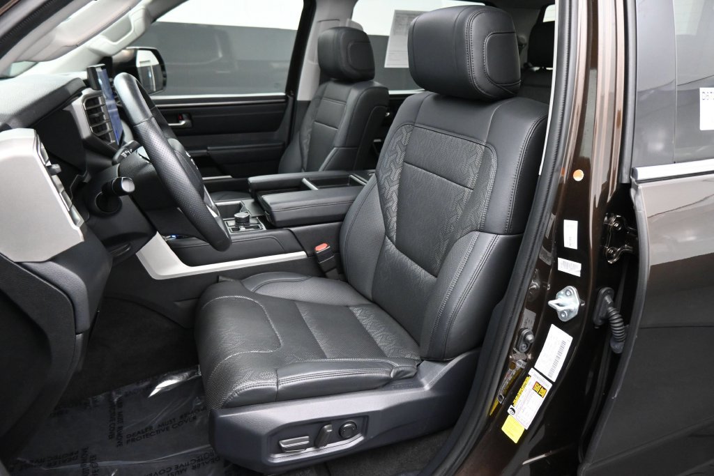 Used 2023 Toyota Tundra Limited w/ Power Package AWD/4WD image 19