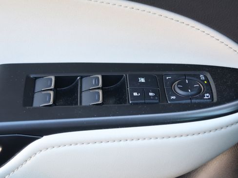 Used 2025 Lexus NX 450h+ AWD w/ Luxury Package image 14