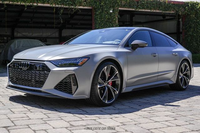 Used 2021 Audi RS 7 Sportback AWD/4WD image 14
