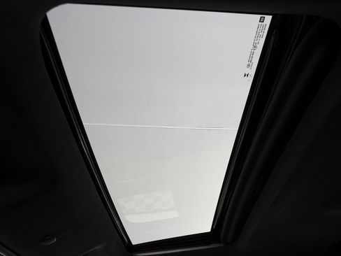 Used 2025 GMC Sierra 2500 Denali Ultimate image 28