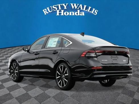 New 2026 Honda Accord Touring image 5