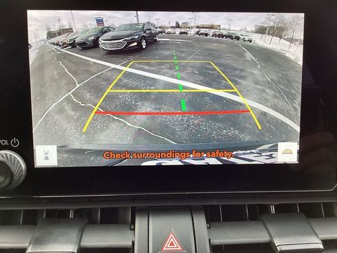 Used 2025 Toyota RAV4 XLE image 17