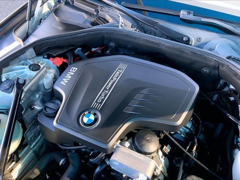 Used 2016 BMW 528i Sedan image 30