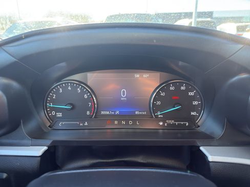 Used 2024 Ford Explorer XLT w/ Equipment Group 202A image 18