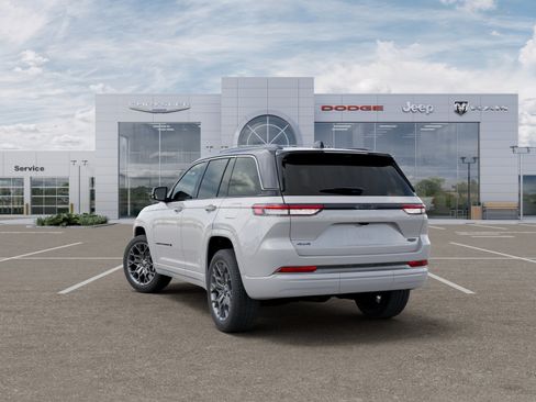 New 2026 Jeep Grand Cherokee Summit AWD/4WD image 29