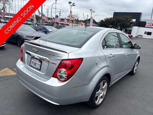 Used 2016 Chevrolet Sonic LTZ FWD image 4