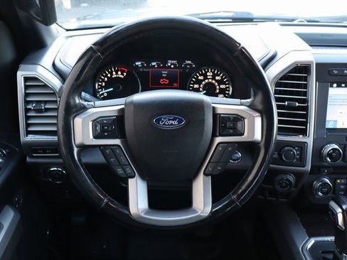 Used 2017 Ford F150 Platinum w/ Equipment Group 701A Luxury image 19