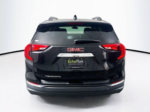 Used 2021 GMC Terrain SLE w/ Driver Convenience Package image 7