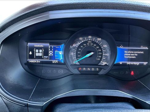 Used 2024 Ford Edge SEL image 18