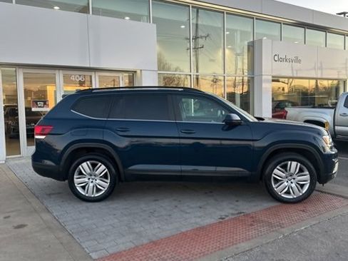 Used 2020 Volkswagen Atlas SE w/ Panoramic Sunroof Package image 4