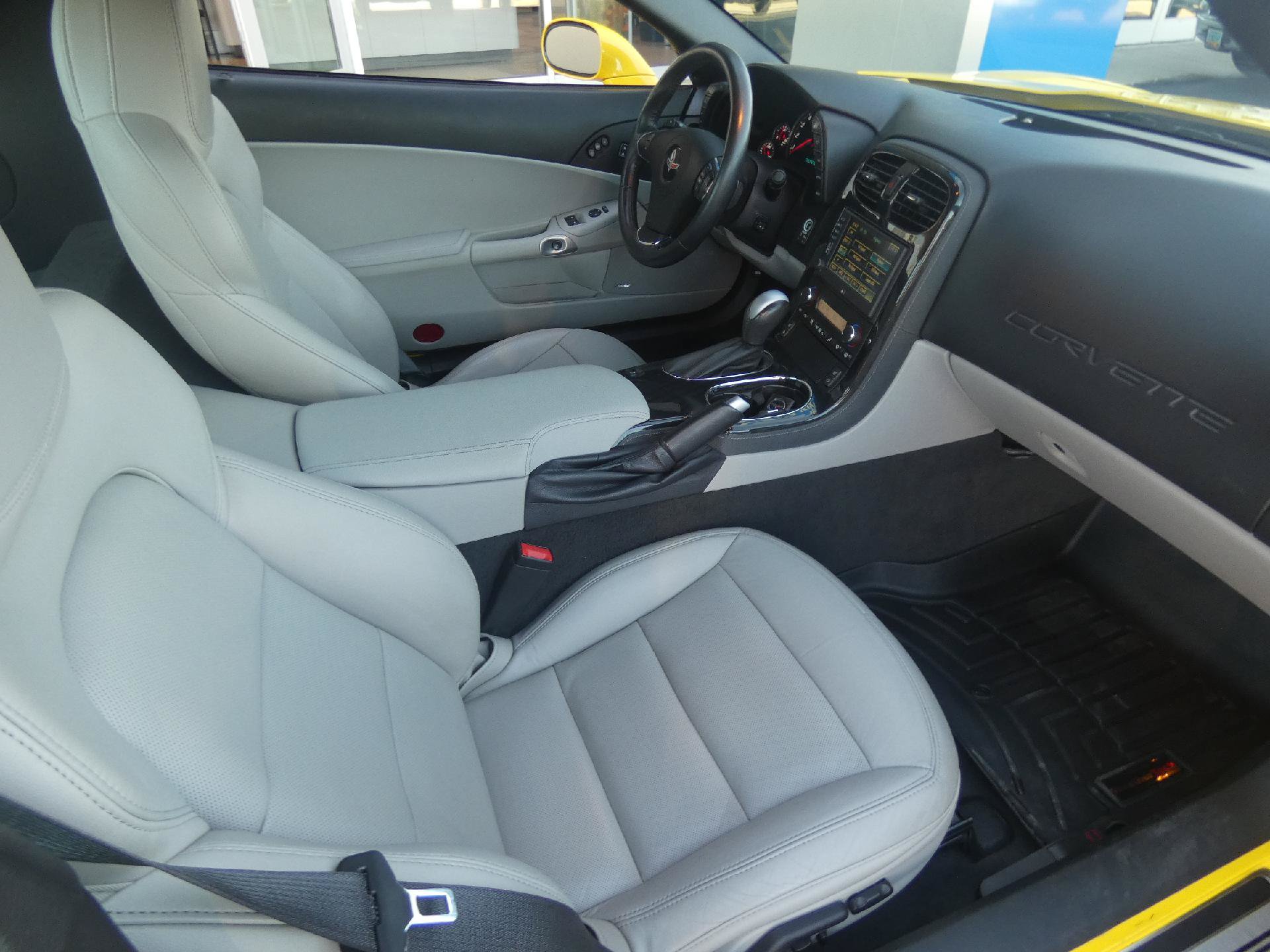 Used 2013 Chevrolet Corvette Coupe w/ 3LT Preferred Equipment Group RWD image 15