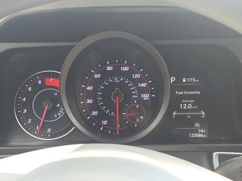 Used 2021 Hyundai Elantra SE FWD image 36