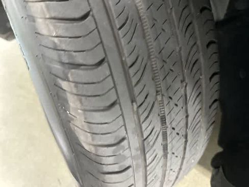 Used 2025 Ford Escape Active image 29