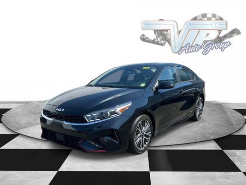 Used 2023 Kia Forte GT-Line w/ GT-Line Technology Package image 2