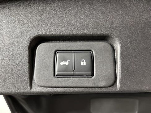 Used 2026 Nissan Rogue SV FWD image 44