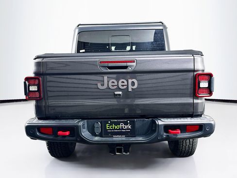Used 2020 Jeep Gladiator Rubicon AWD/4WD image 7