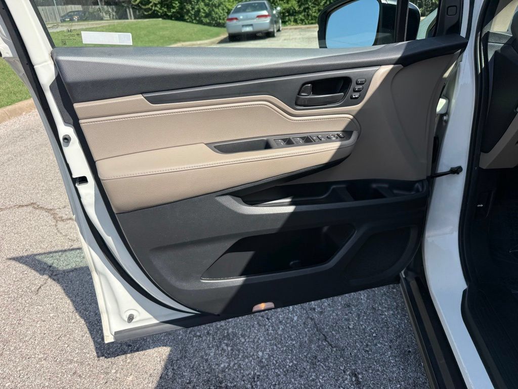 Used 2019 Honda Odyssey EX-L image 13