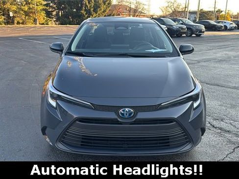 Used 2024 Toyota Corolla LE image 6