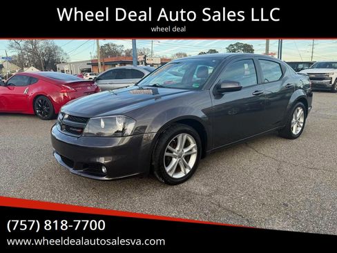 Used 2014 Dodge Avenger SXT w/ Rallye Appearance Group image 1