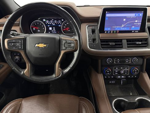 Used 2021 Chevrolet Tahoe High Country w/ Premium Package image 12