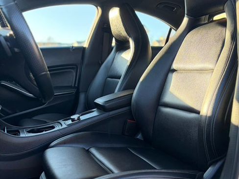 Used 2019 Mercedes-Benz CLA 250 CLA 250 4MATIC Coupe w/ Multimedia Package image 11