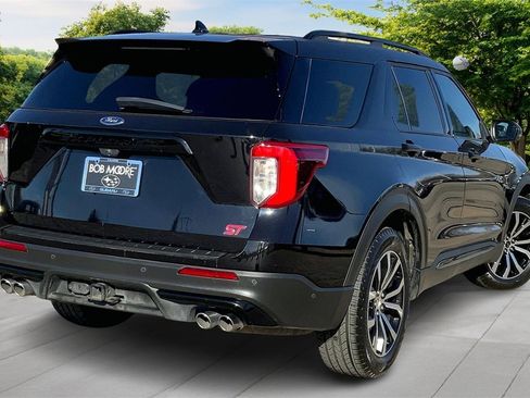 Used 2020 Ford Explorer ST w/ Premium Technology Package image 6