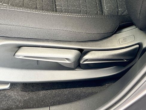 New 2027 Honda HR-V LX image 20