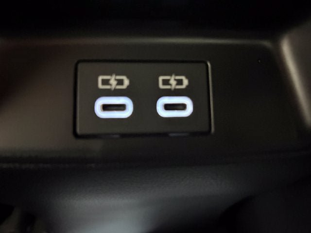 Used 2026 Toyota Corolla SE FWD image 11