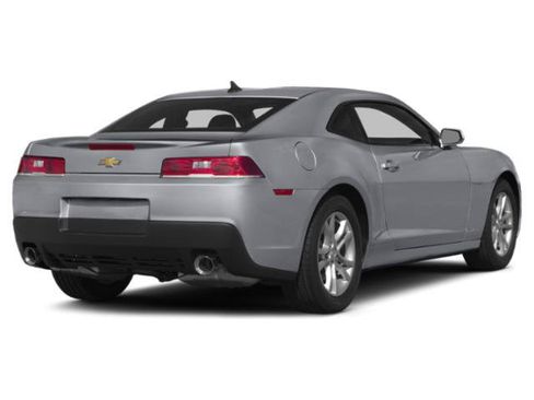 Used 2015 Chevrolet Camaro LS RWD image 5