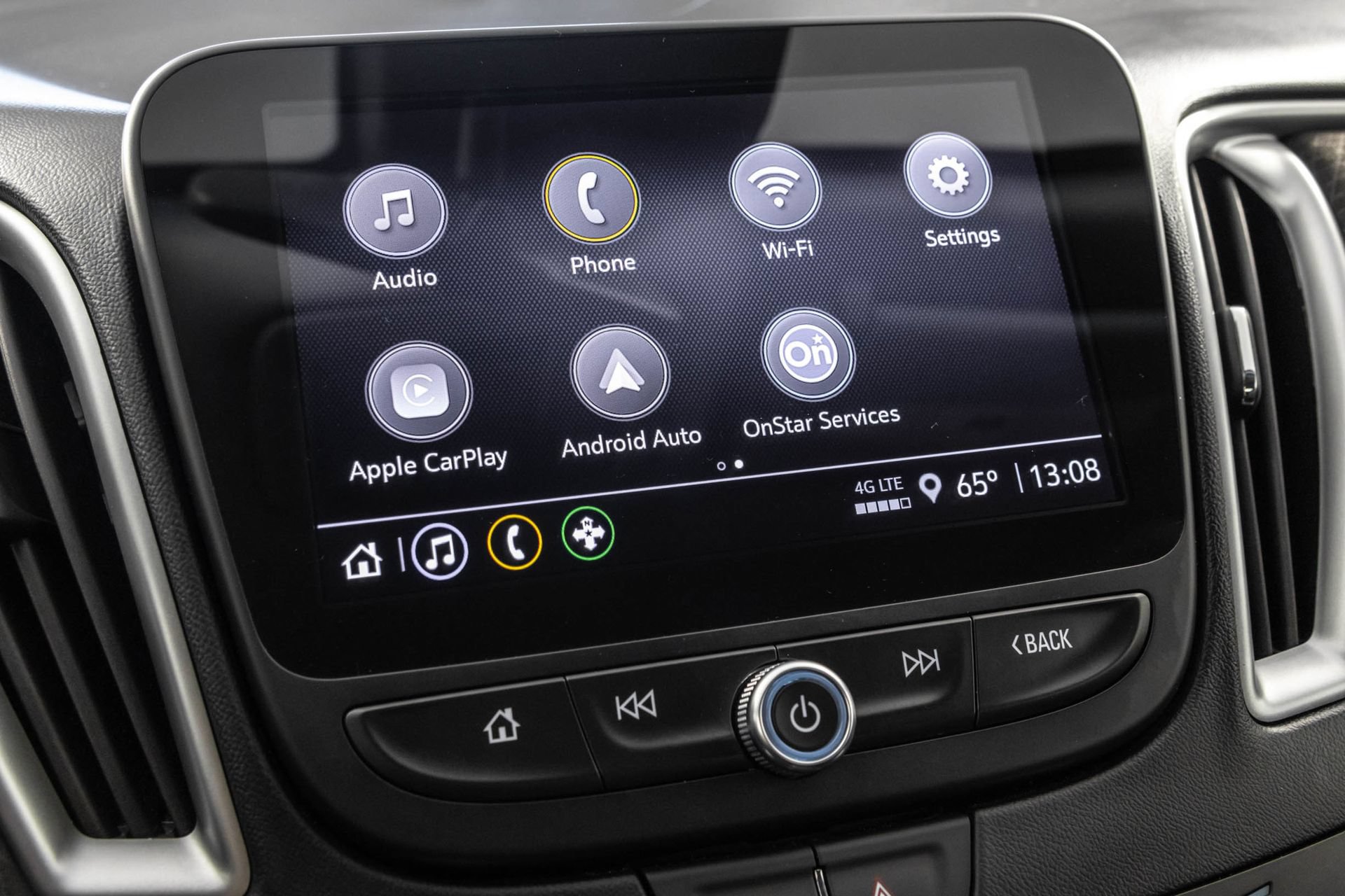 Used 2025 Chevrolet Malibu RS FWD image 29