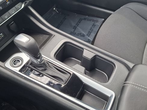 Used 2023 Nissan Sentra SV FWD image 16