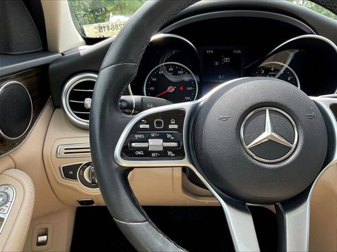 Used 2019 Mercedes-Benz C 300 Sedan image 13