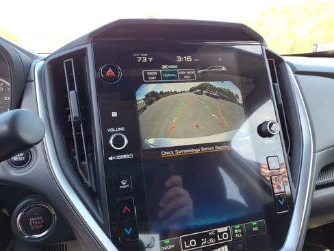 Used 2025 Subaru Crosstrek 2.0i Premium AWD/4WD image 29