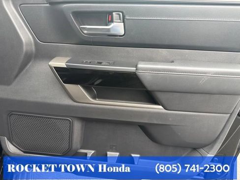 Used 2025 Toyota Sequoia Limited AWD/4WD image 14