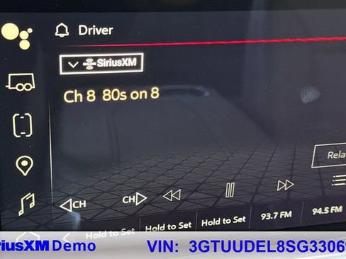 Used 2025 GMC Sierra 1500 SLT w/ SLT Premium Plus Package AWD/4WD image 58