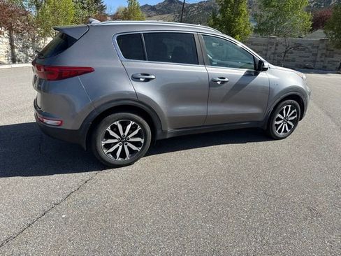 Used 2018 Kia Sportage EX AWD/4WD image 8