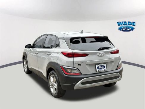 Used 2022 Hyundai Kona SE image 7