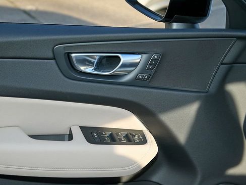 New 2026 Volvo XC60 B5 Plus w/ Protection Package Premier image 11