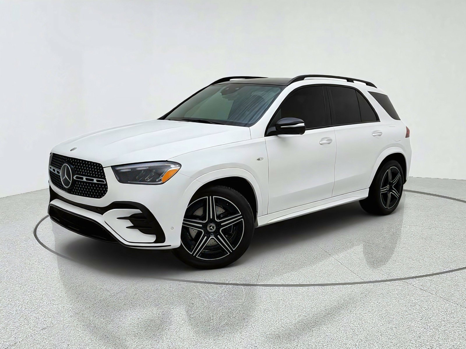 Certified 2025 Mercedes-Benz GLE 450e 4MATIC image 1