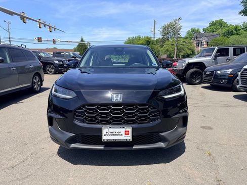 Used 2023 Honda HR-V LX image 6