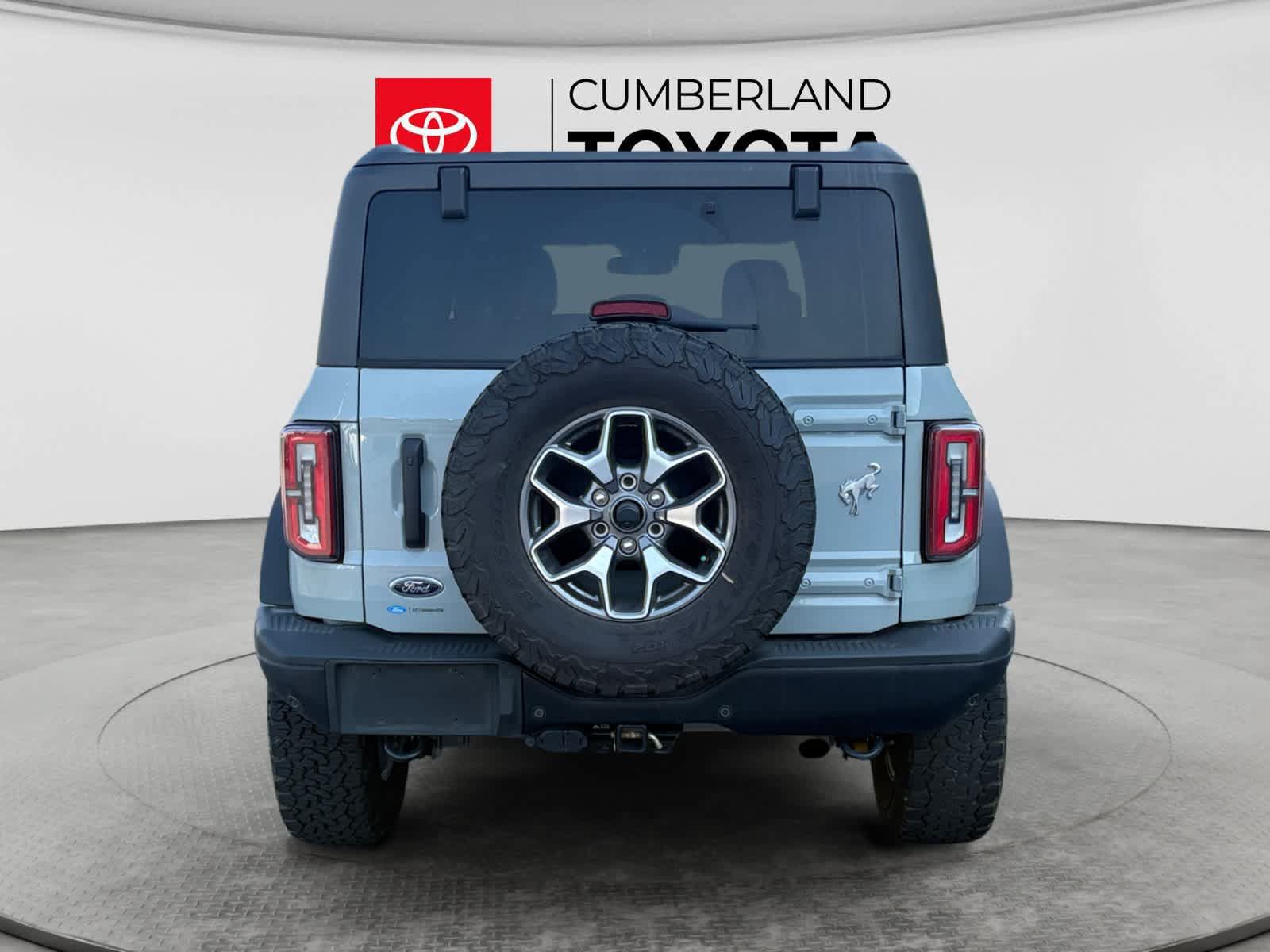 Used 2023 Ford Bronco Badlands AWD/4WD image 4