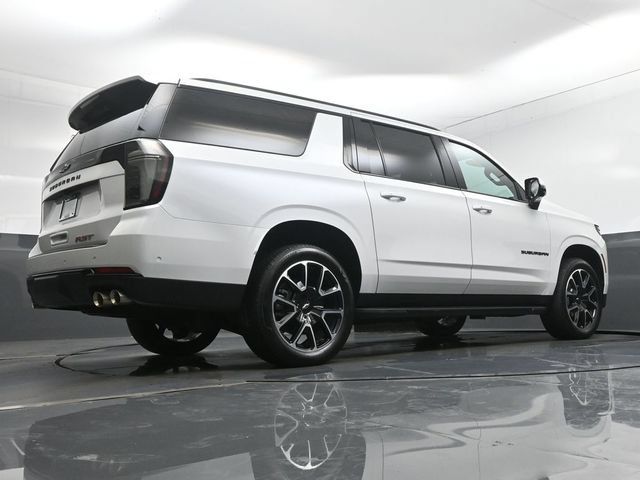 Used 2025 Chevrolet Suburban RST w/ Comfort Package AWD/4WD image 38