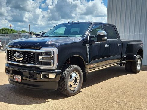 New 2026 Ford F350 Platinum w/ Platinum Plus Package AWD/4WD image 20