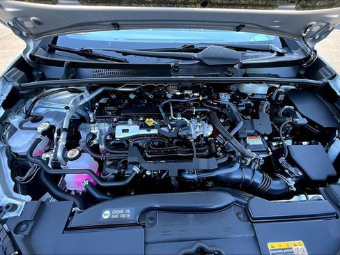 Used 2023 Toyota Prius XLE image 10