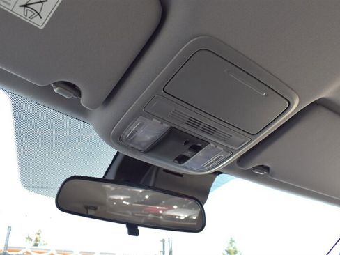 Used 2020 Honda Pilot EX image 18
